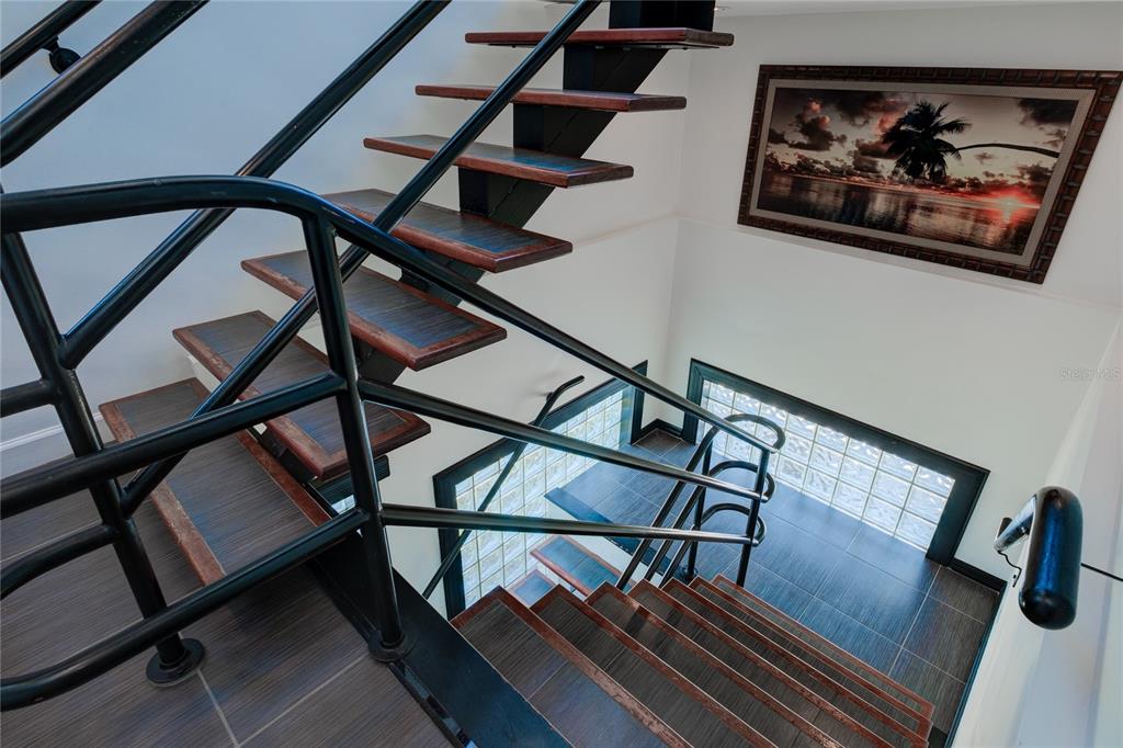 624 South Casey Key Road Nokomis, FL 34275 - Photo 51 of 75 a view of an entryway