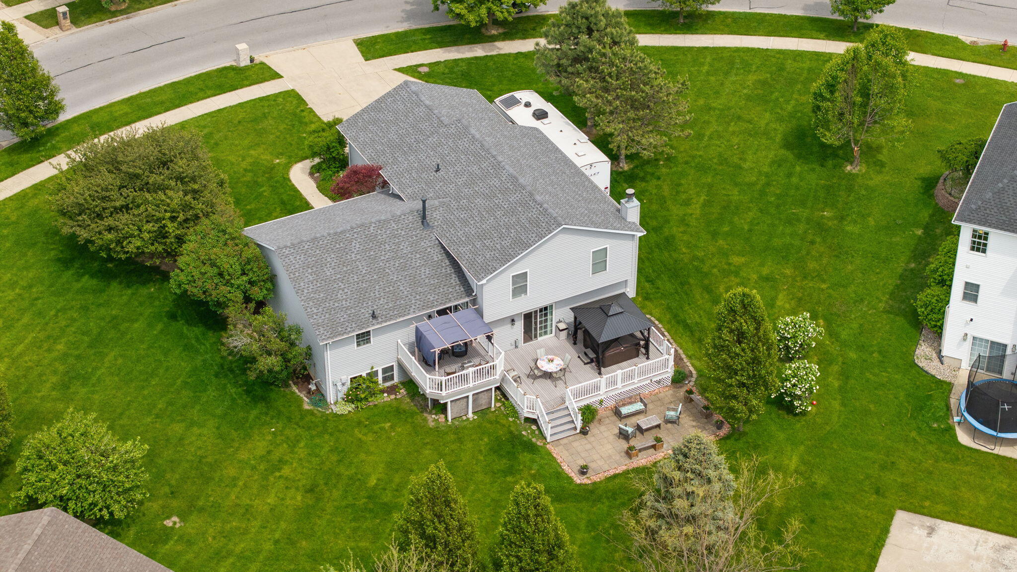 8262 Heron Lake Road St. John, IN 46373 - Photo 2 of 51 2048x1152