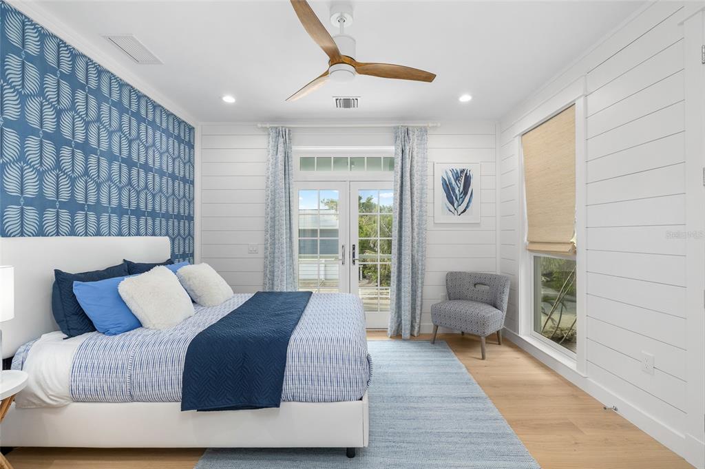 180 Damfiwill Street Boca Grande, FL 33921 - Photo 58 of 83 a living room with furniture and a rug