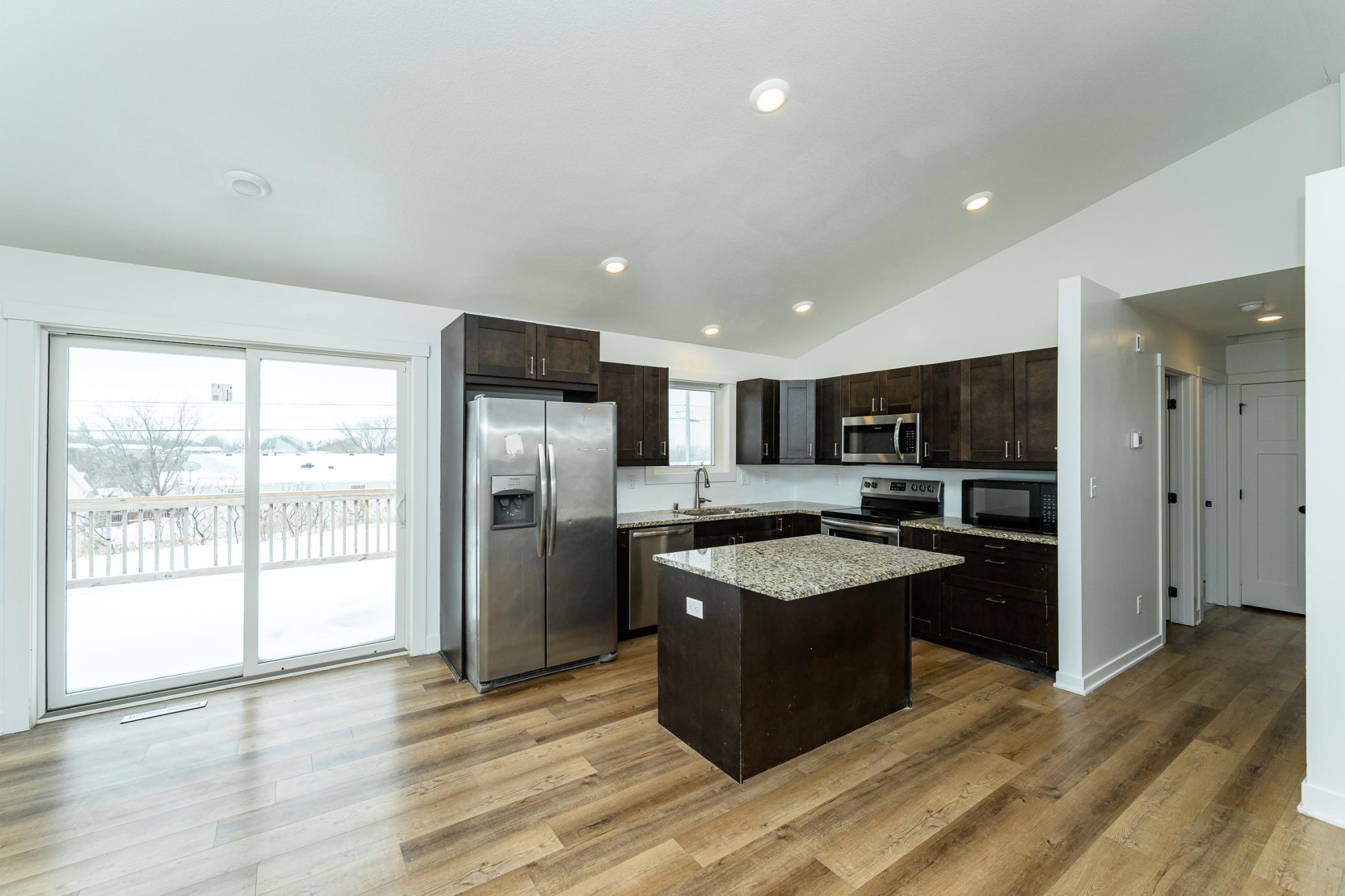 3112 Eastwood Road Southeast Rochester, MN 55904 - Photo 15 of 28