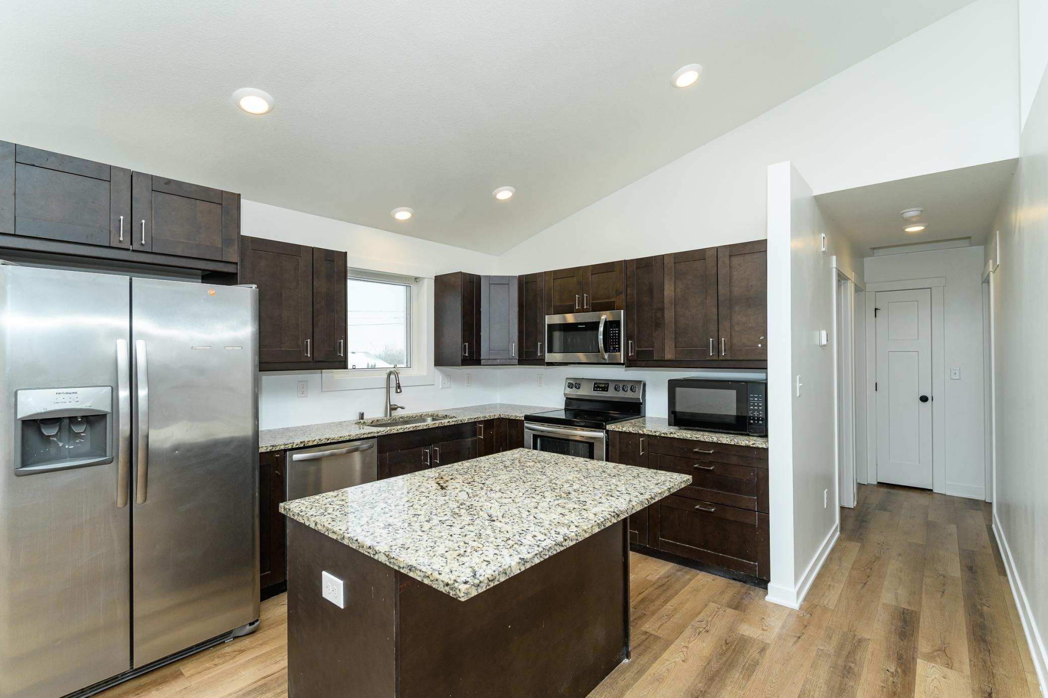 3112 Eastwood Road Southeast Rochester, MN 55904 - Photo 17 of 28