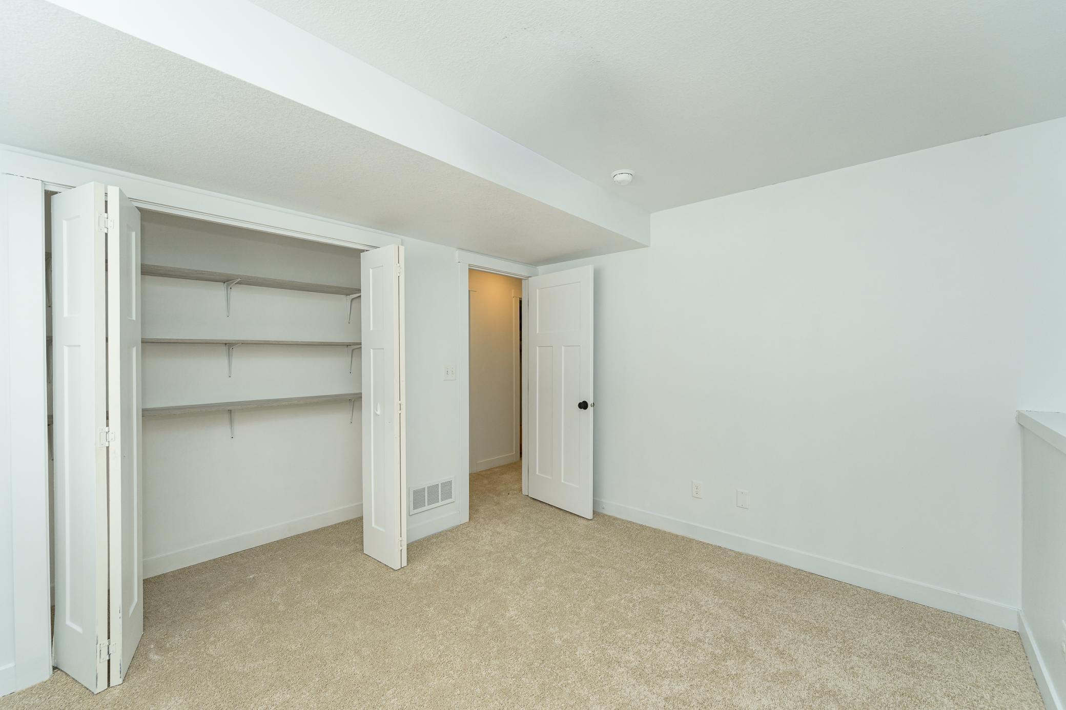 3112 Eastwood Road Southeast Rochester, MN 55904 - Photo 3 of 28