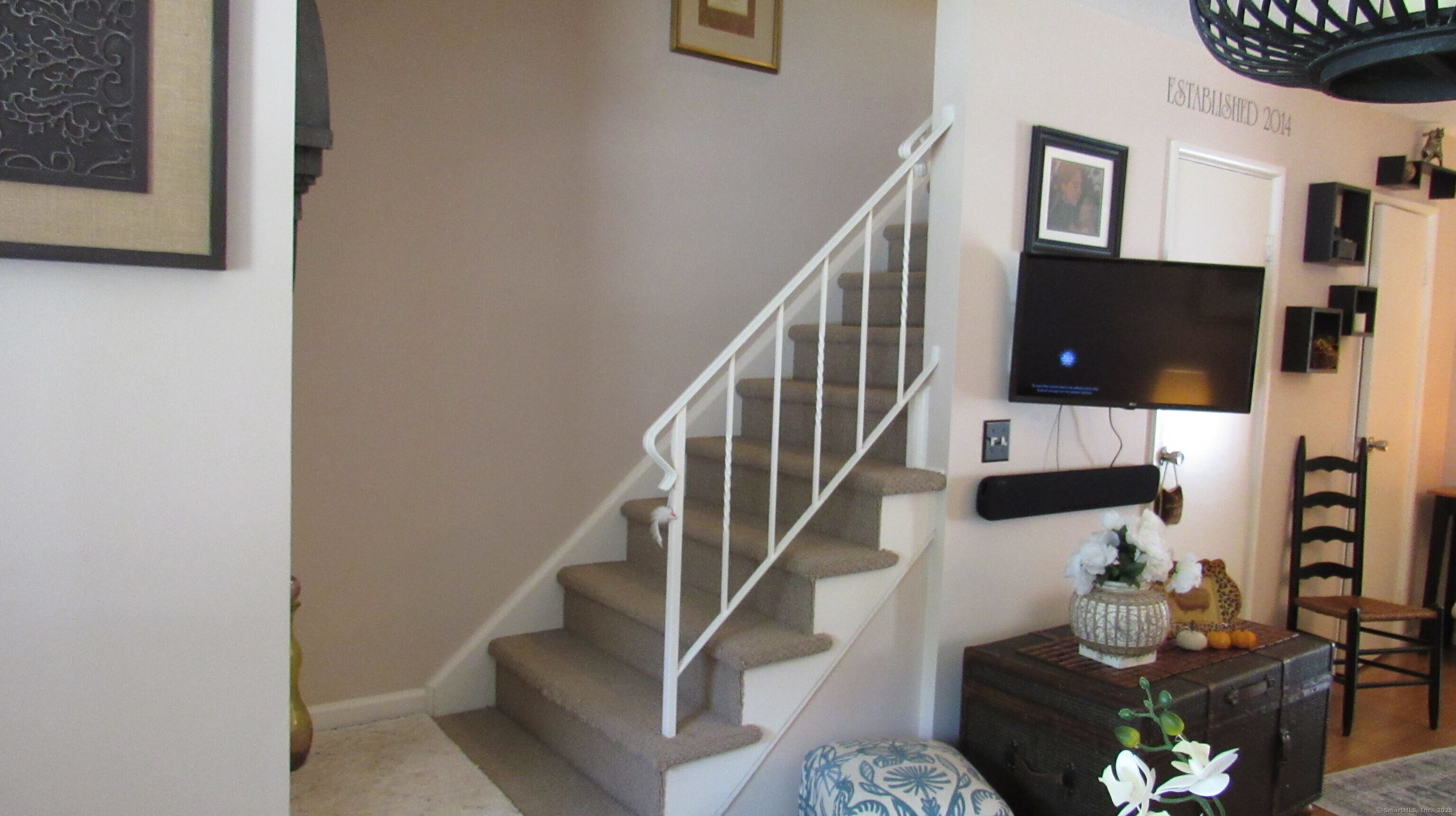 27 Surrey Lane, Unit 27 Torrington, CT 06790 - Photo 6 of 30 a view of entryway and hall