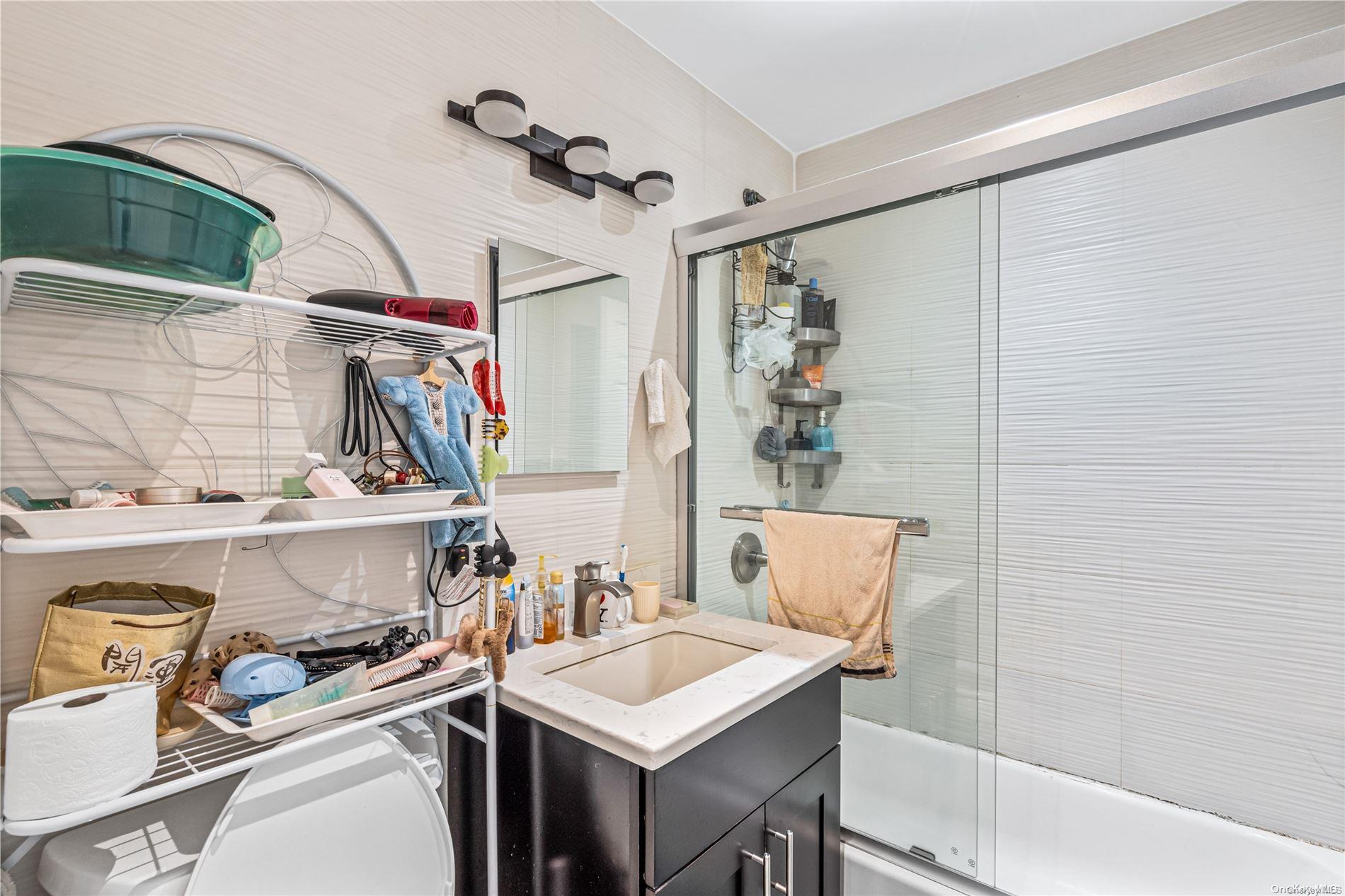 99-11 60th Avenue, Unit 3J Queens, NY 11368 - Photo 21 of 24