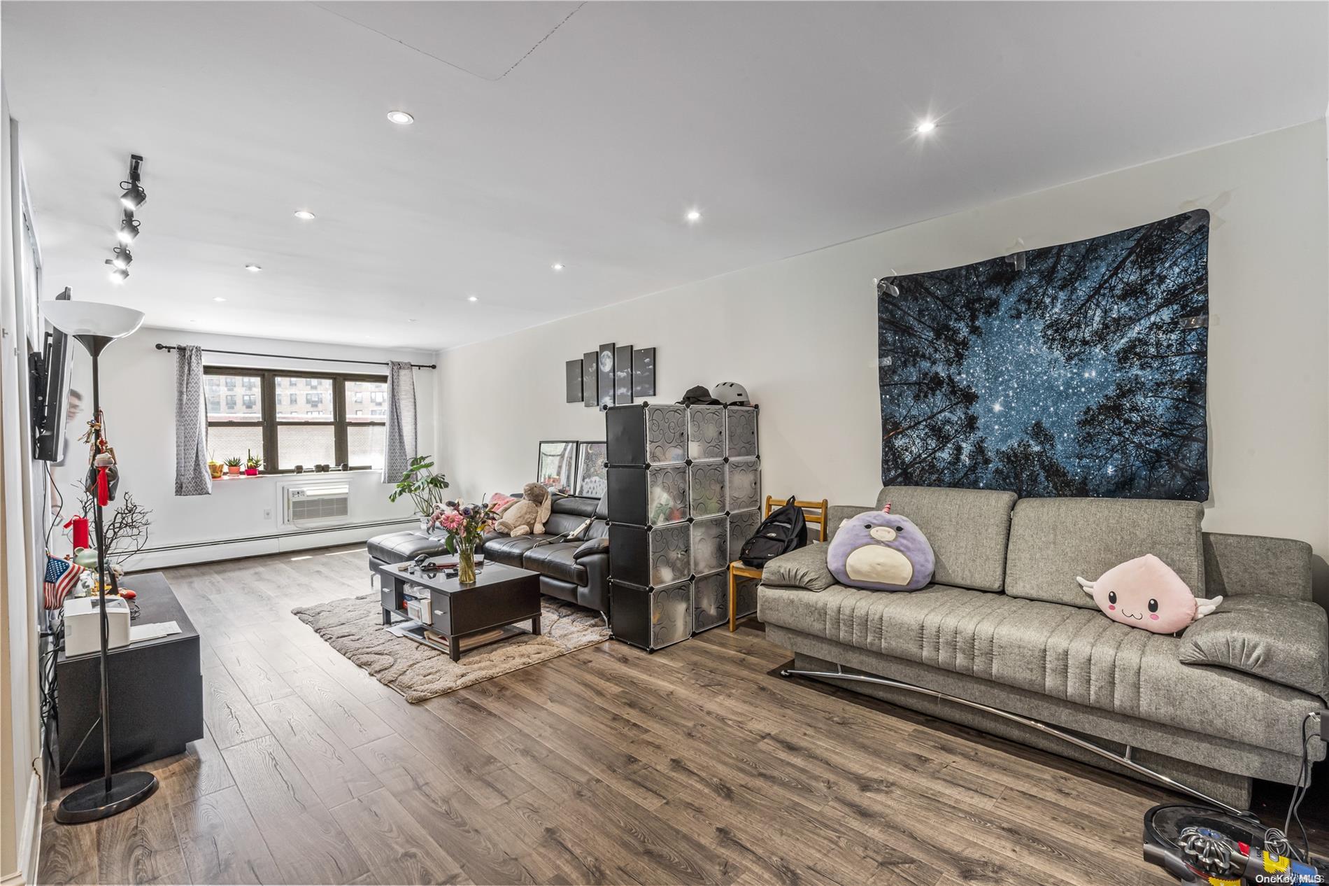 99-11 60th Avenue, Unit 3J Queens, NY 11368 - Photo 7 of 24