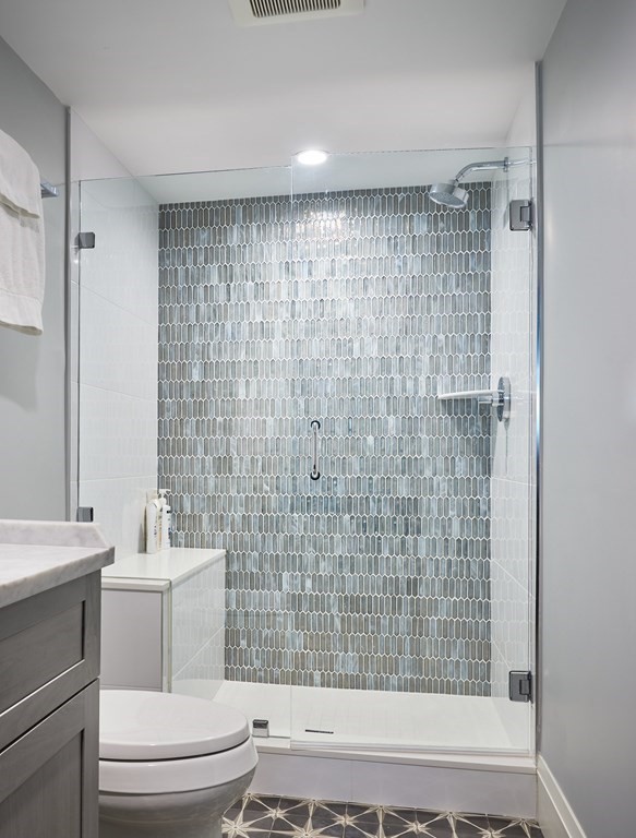 2 Chetwynd Road, Unit 1 Cambridge, MA 02140 - Photo 15 of 19 Gallery Image 15