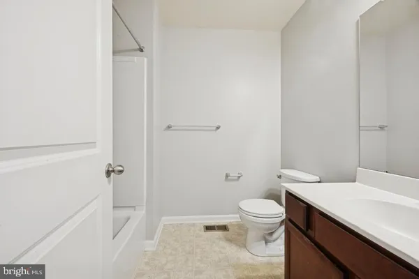 $415,000 | 640 Jacobsen Circle, Newark, DE 19702