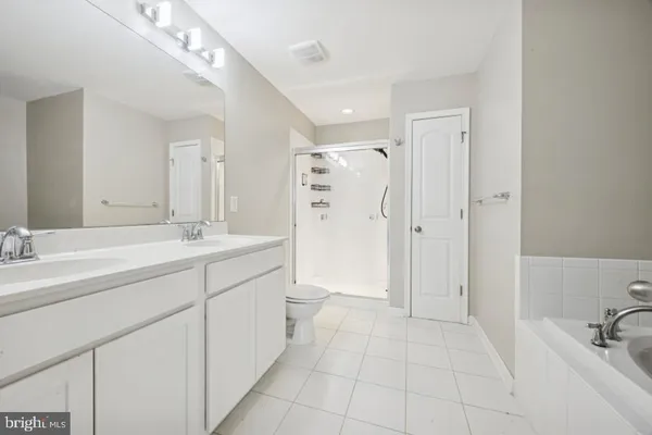 $415,000 | 640 Jacobsen Circle, Newark, DE 19702