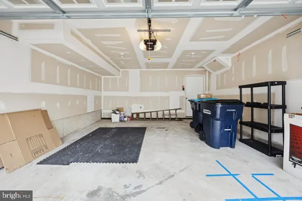 $415,000 | 640 Jacobsen Circle, Newark, DE 19702