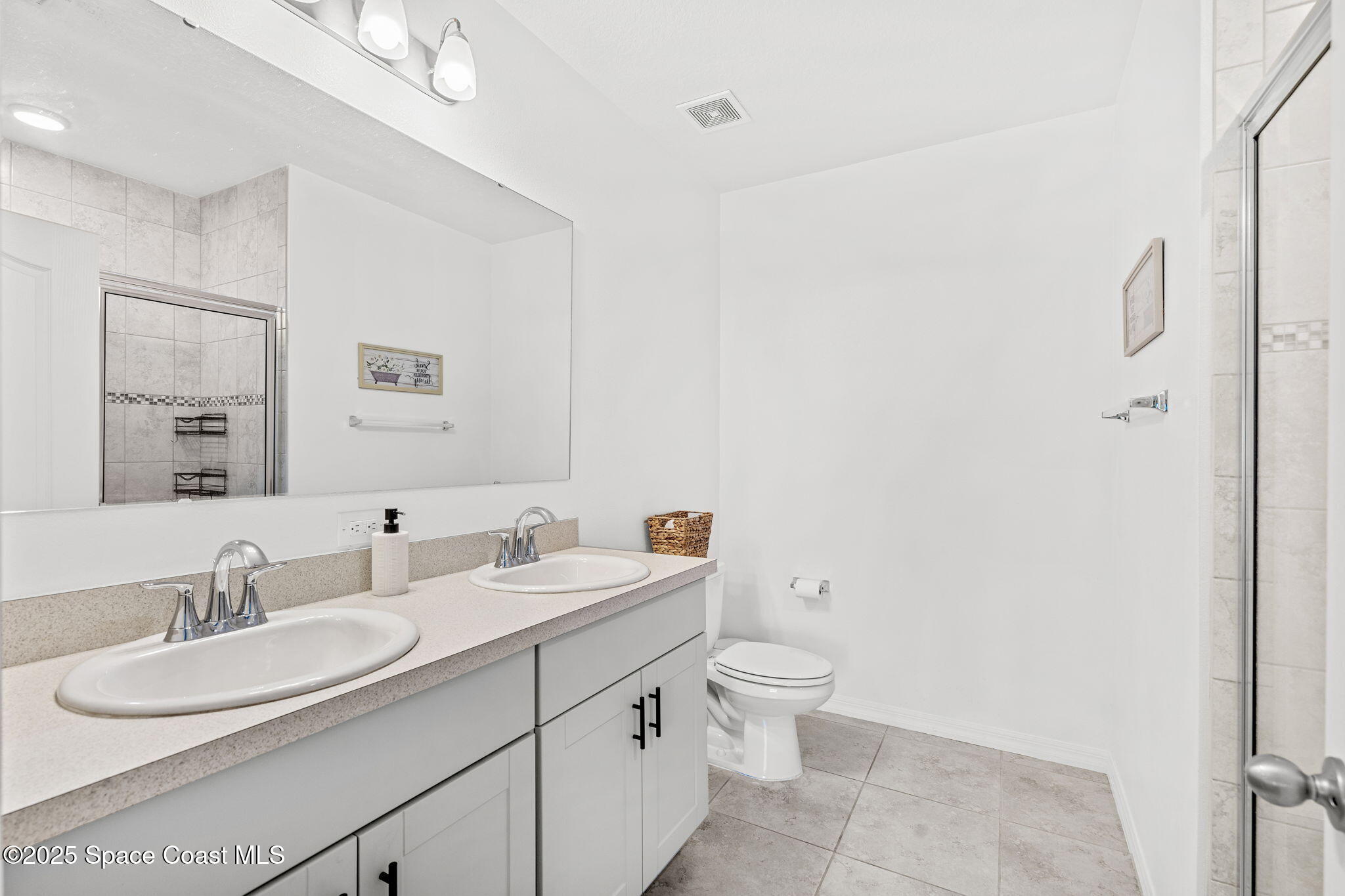 6162 Rena Avenue Cocoa, FL 32927 - Photo 18 of 42 Master Bath