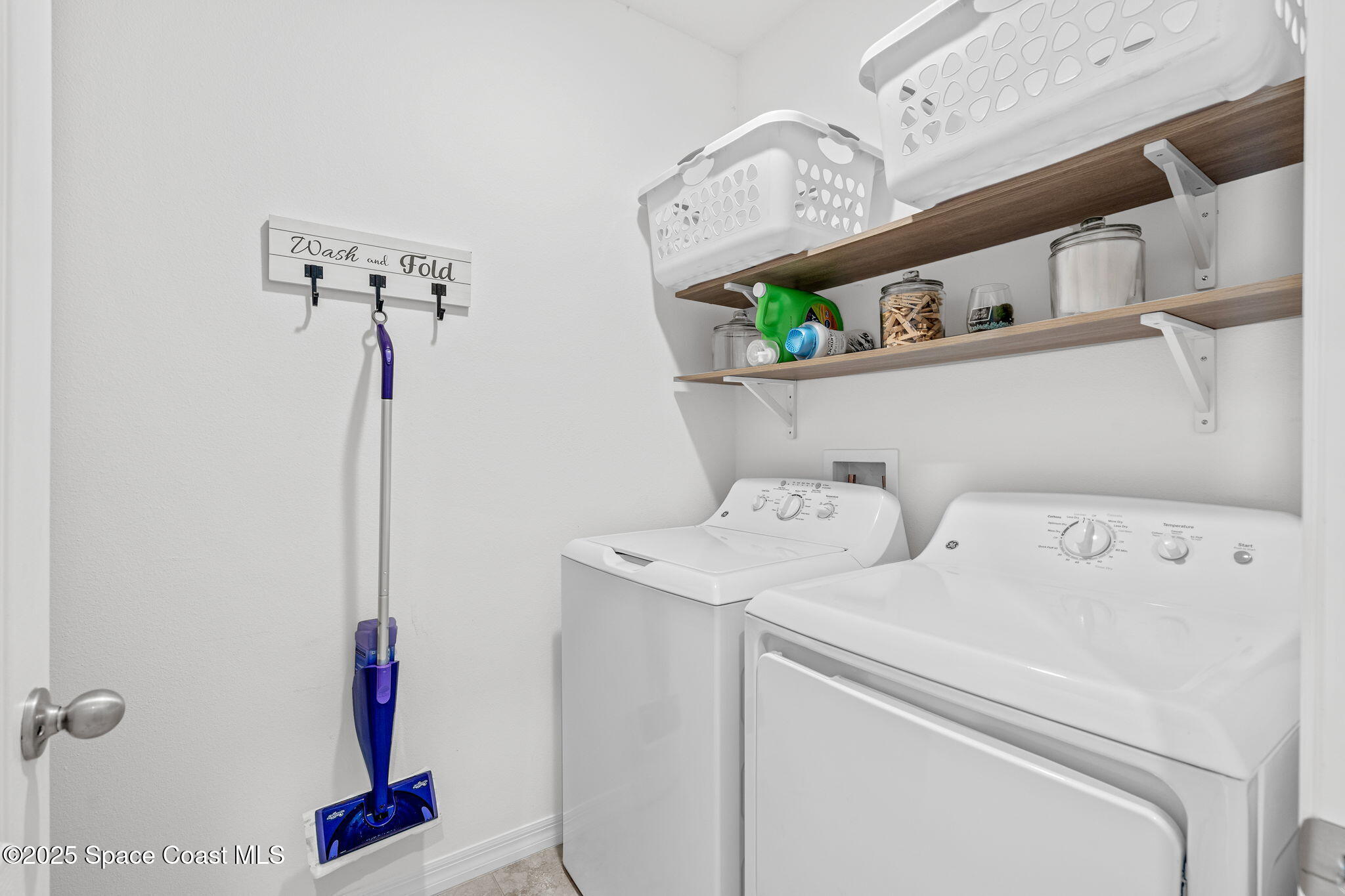 6162 Rena Avenue Cocoa, FL 32927 - Photo 23 of 42 Laundry Room