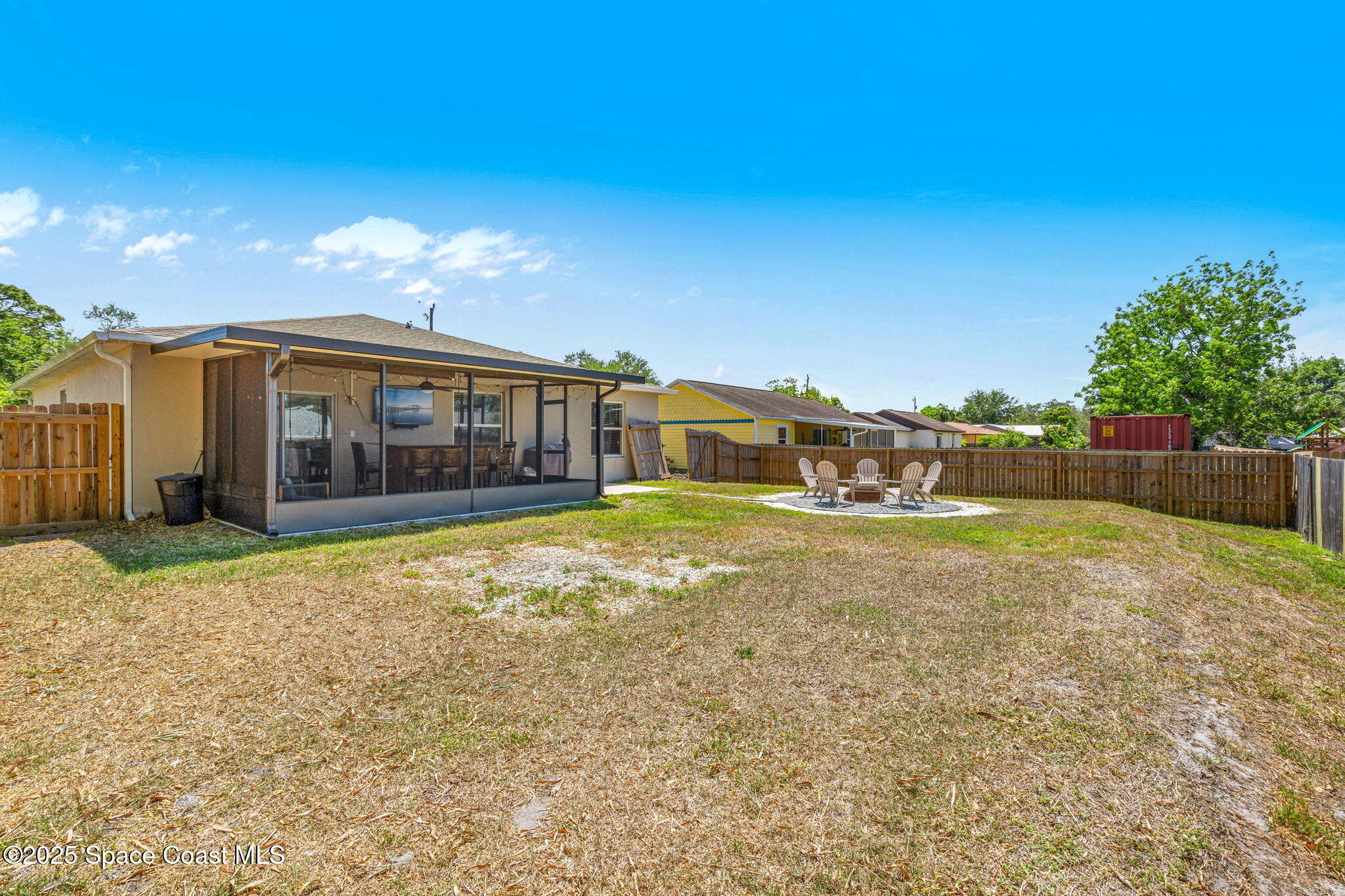 6162 Rena Avenue Cocoa, FL 32927 - Photo 29 of 42 a bathroom with a tub