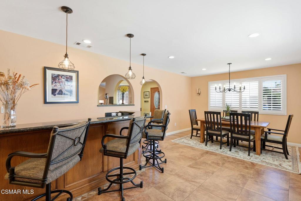 3279 Avenida Simi Simi Valley, CA 93063 - Photo 11 of 47