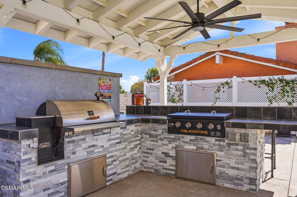 3279 Avenida Simi Simi Valley, CA 93063 - Photo 39 of 47