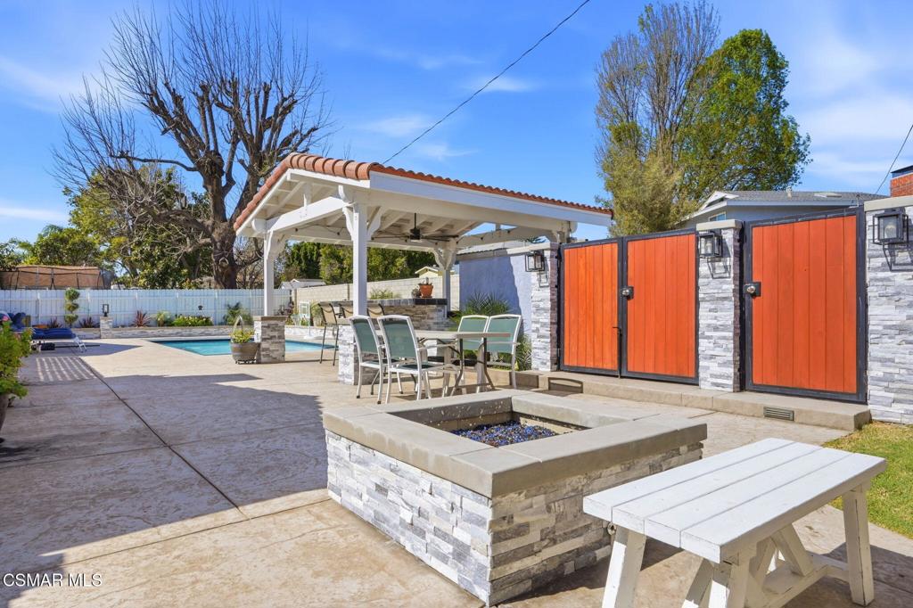 3279 Avenida Simi Simi Valley, CA 93063 - Photo 42 of 47