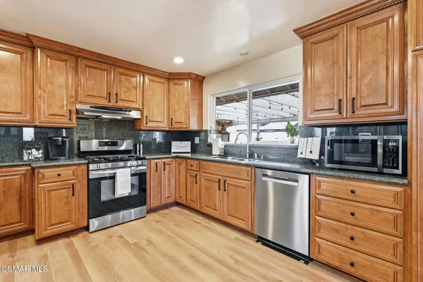 $1,250,000 | 3279 Avenida Simi, Simi Valley, CA 93063