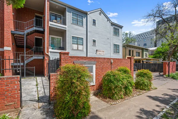 $1,795 | 712 West 21st Street, Unit 101, Austin, TX 78705
