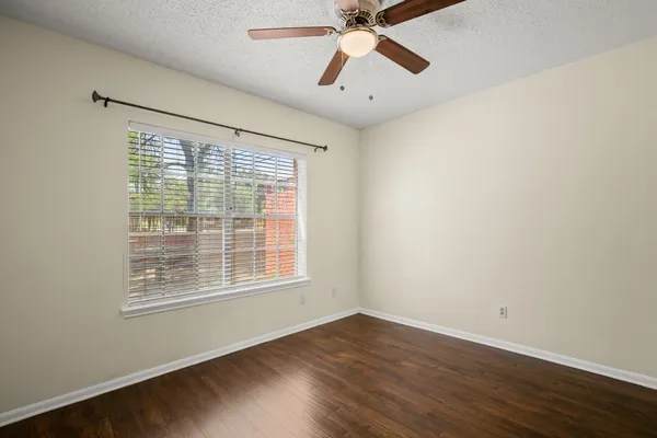 $1,795 | 712 West 21st Street, Unit 101, Austin, TX 78705