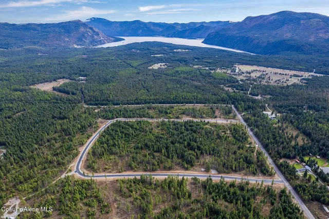 $1,350,000 | Lot10-blk2 Lot10-blk2 Leonard Loop, Athol, ID 83801