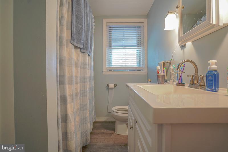 86 Cameron Road Huntingdon Valley, PA 19006 - Photo 16 of 21 Gallery Image 16