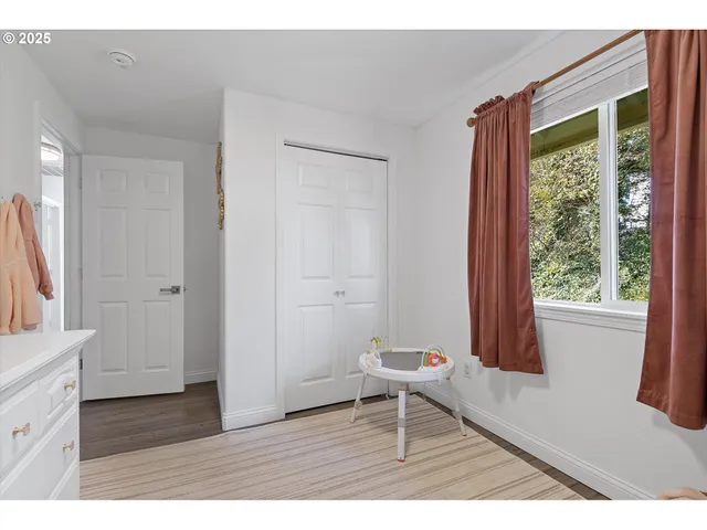 a chair and a table in a room