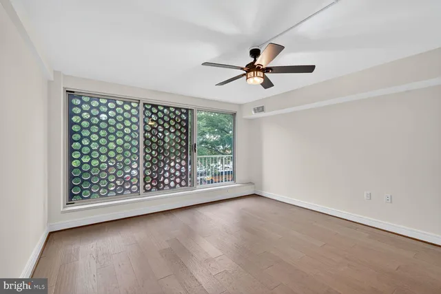 $2,700 | 800 4th Street Southwest, Unit S221, Washington, DC 20024