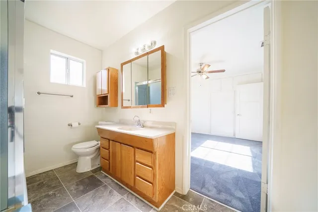 $4,000 | 5446 Columbus Avenue, Sherman Oaks, CA 91411