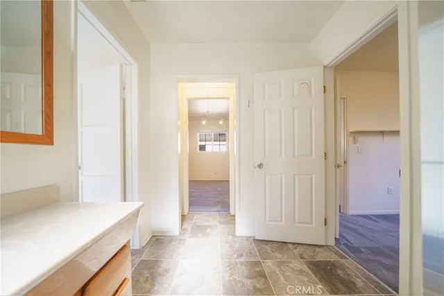 $4,000 | 5446 Columbus Avenue, Sherman Oaks, CA 91411