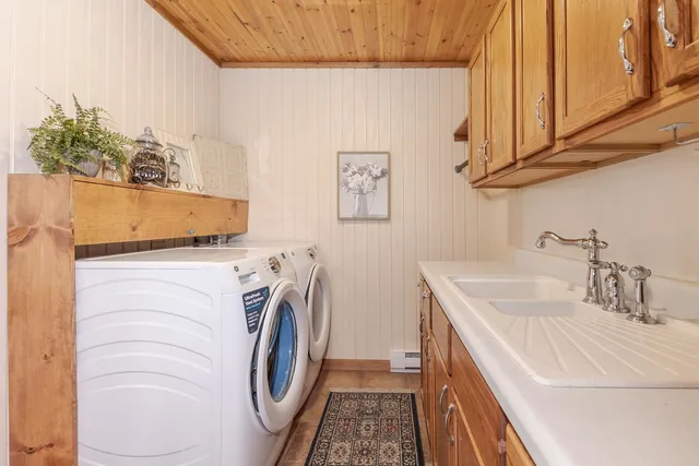 $385,000 | 1515 East Ironwood Drive, Normal, IL 61761