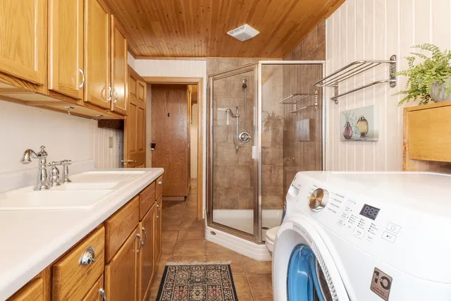 $385,000 | 1515 East Ironwood Drive, Normal, IL 61761