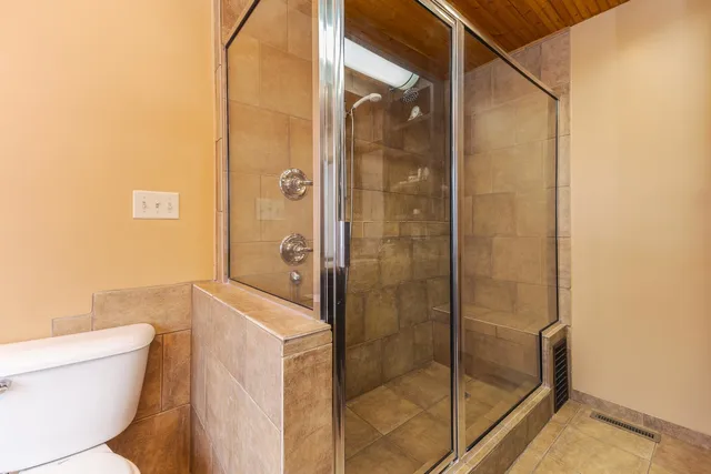 $385,000 | 1515 East Ironwood Drive, Normal, IL 61761