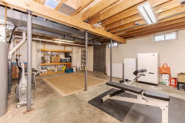 $385,000 | 1515 East Ironwood Drive, Normal, IL 61761