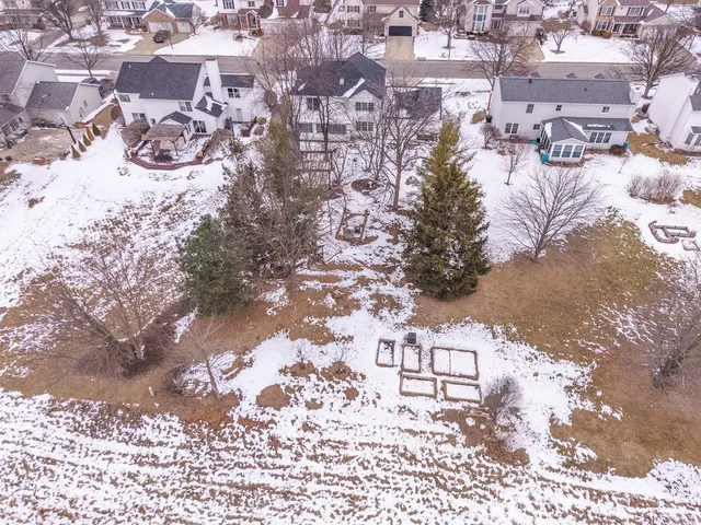 $385,000 | 1515 East Ironwood Drive, Normal, IL 61761