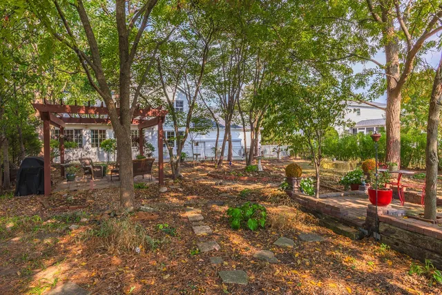 $385,000 | 1515 East Ironwood Drive, Normal, IL 61761