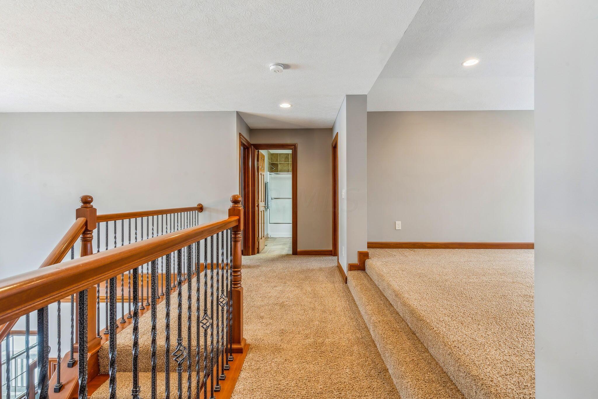 16159 Robinson Road Plain City, OH 43064 - Photo 62 of 87 Upstairs landing