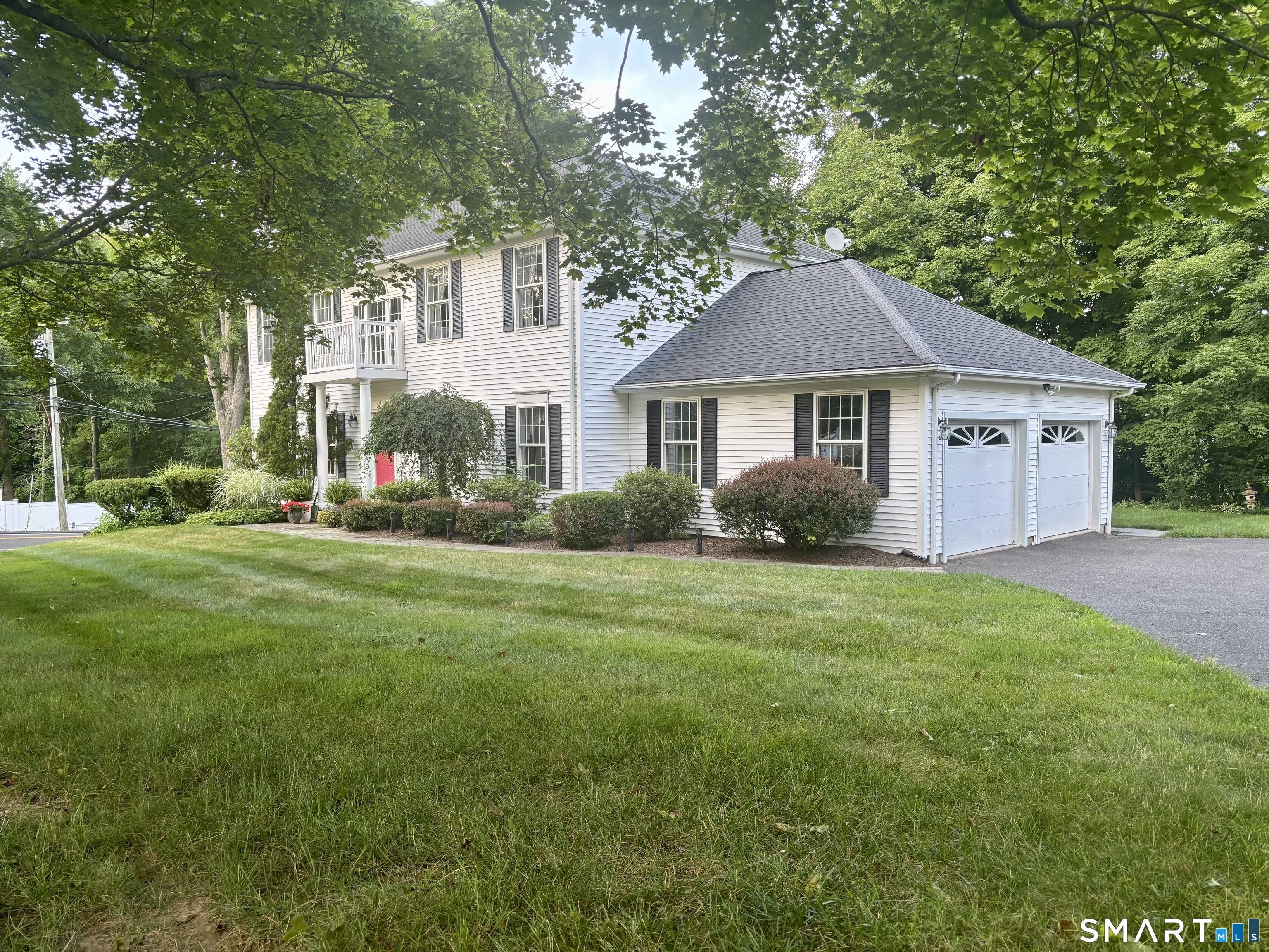 10 Curtis Farms Road Middlebury, CT 06762 - Photo 2 of 2