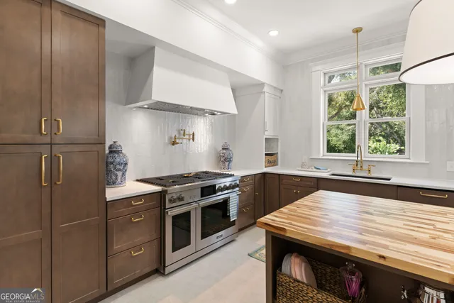 $2,895,000 | 50 Frederica Oaks Lane, St. Simons, GA 31522