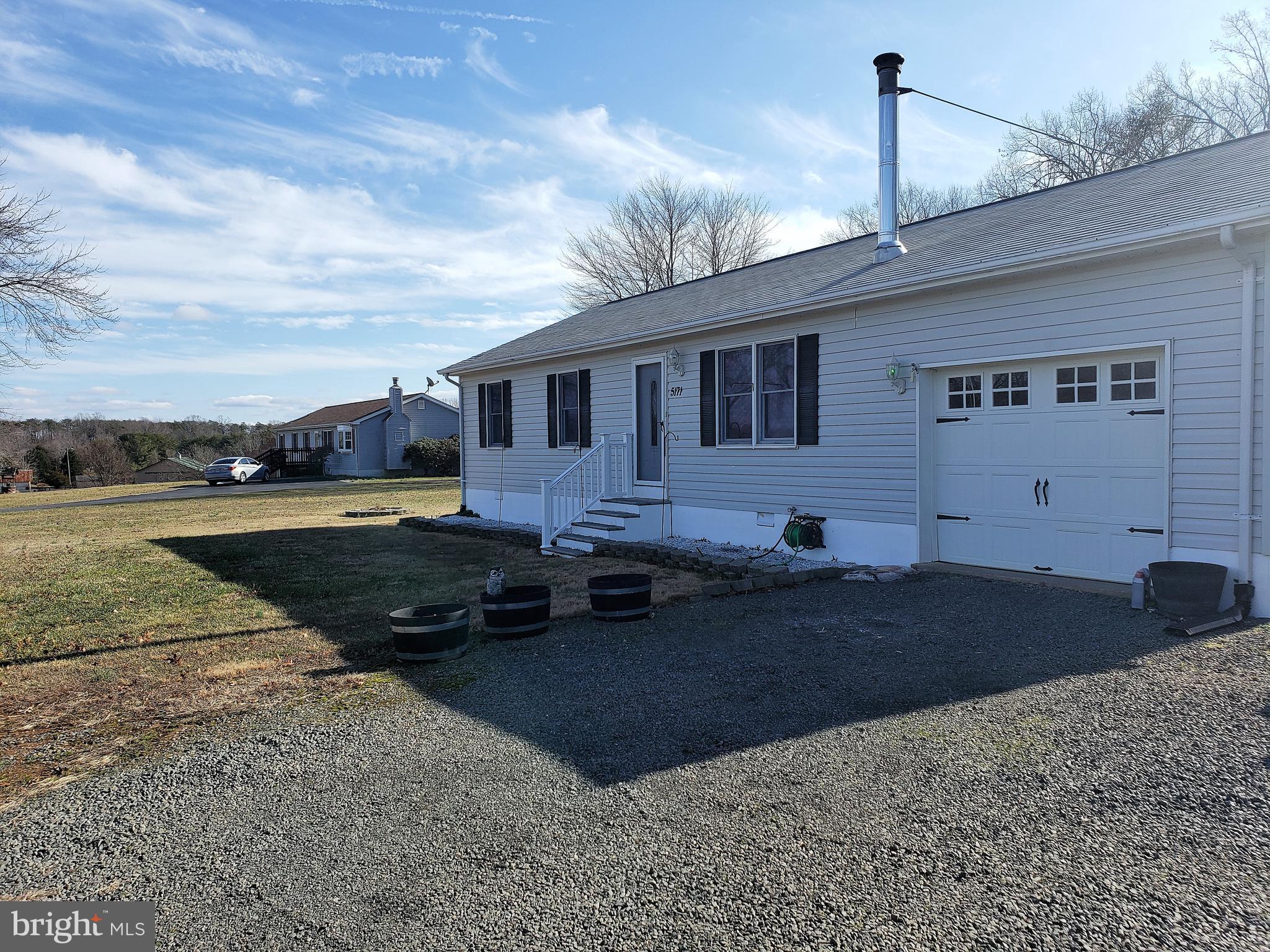 5171 Sumerduck Road Sumerduck, VA 22742 - Photo 2 of 49