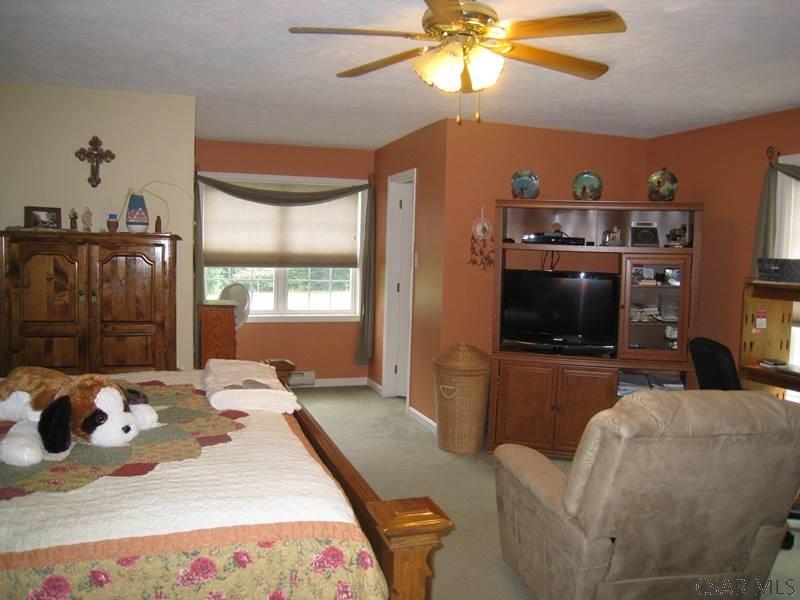 1607 Rodgers Avenue Cresson, PA 16630 - Photo 16 of 34