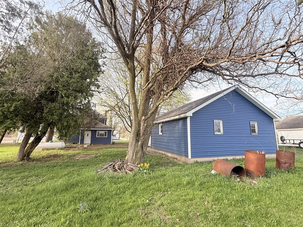 2249 East Montgomery Road Hillsdale, MI 49242 - Photo 29 of 32