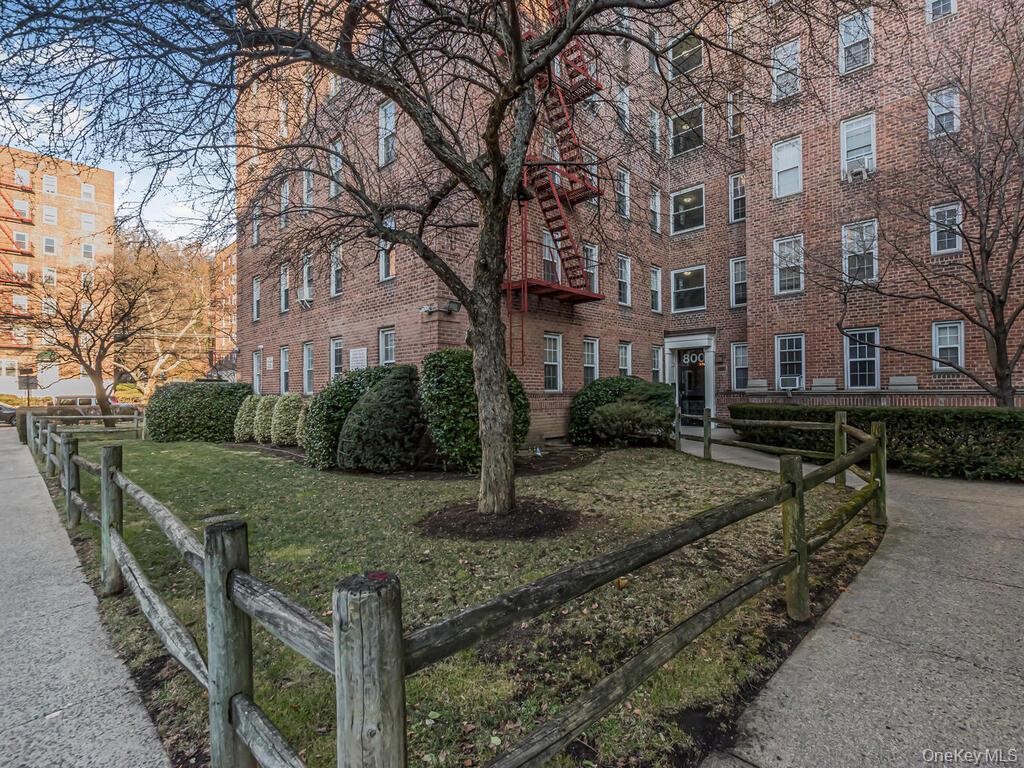 800 Bronx River Road, Unit A12 Bronxville, NY 10708 - Photo 2 of 14 a view of a street in front of a building