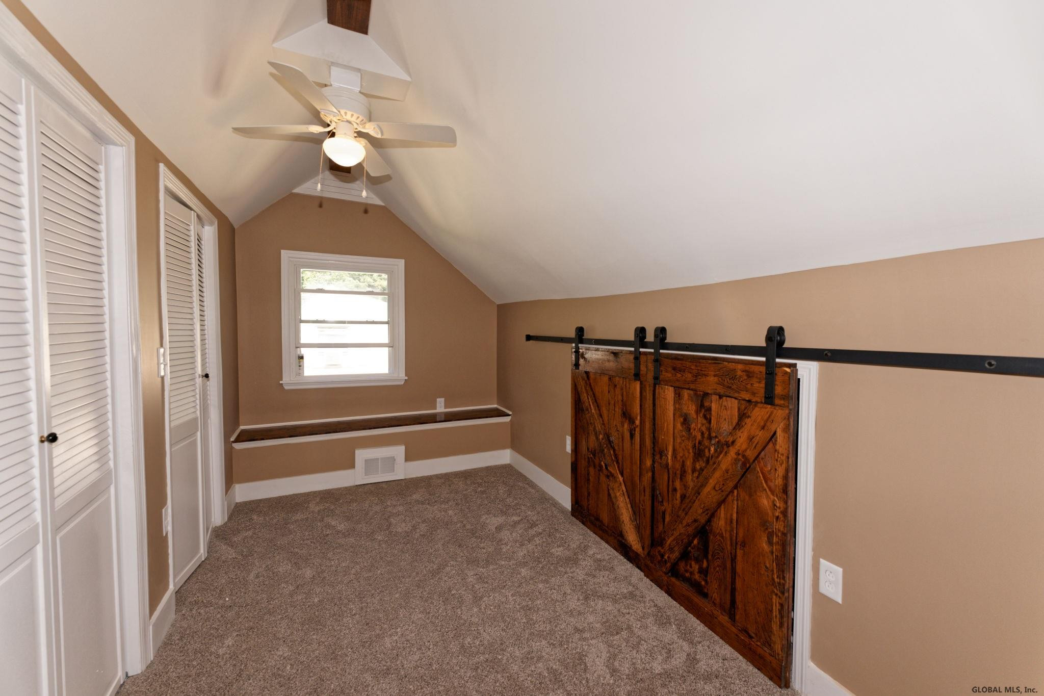 33 Knob Hill Road Colonie, NY 12211 - Photo 21 of 30 Photo 22