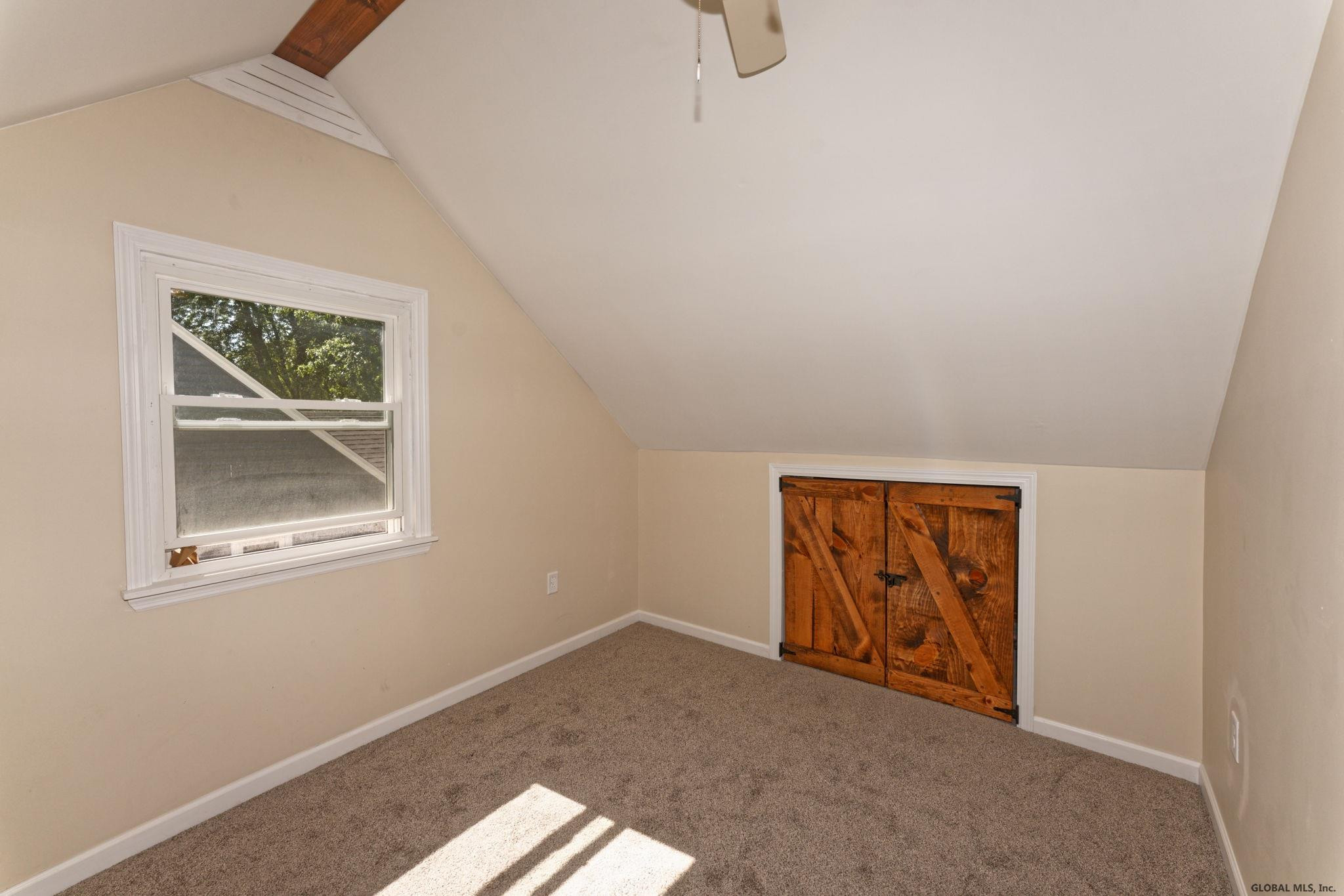 33 Knob Hill Road Colonie, NY 12211 - Photo 23 of 30 Photo 24