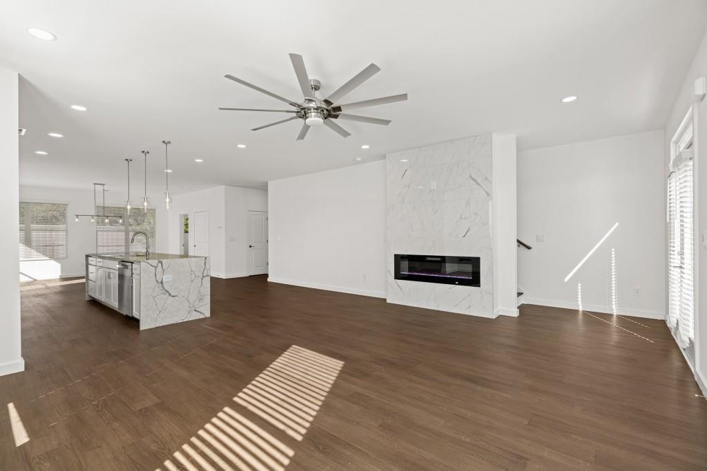 1078 Glen Opal Drive Decatur, GA 30032 - Photo 10 of 40 a view of kitchen with furniture and a ceiling fan
