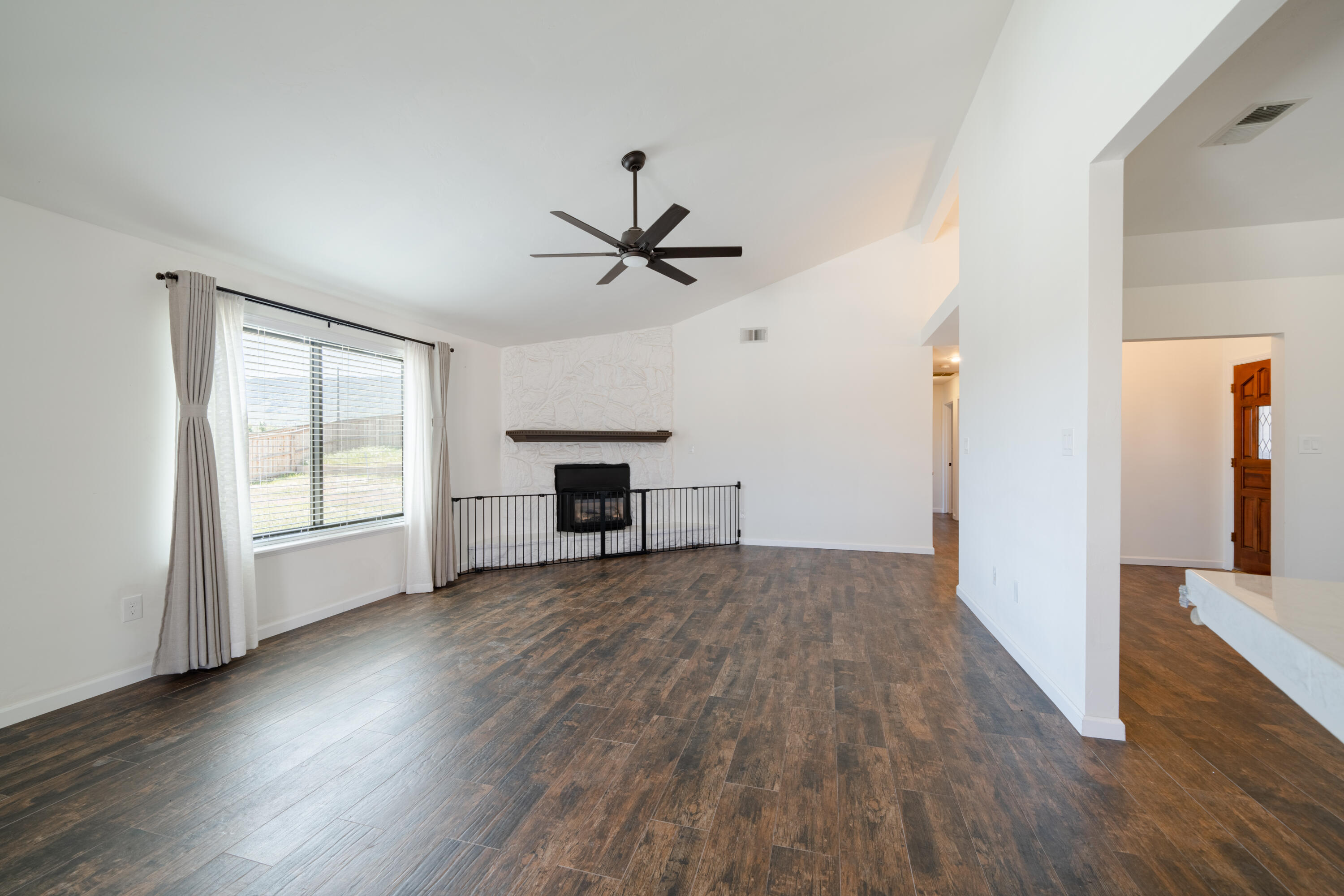 21620 Ginger Court Tehachapi, CA 93561 - Photo 13 of 28 13-JYP00026-HDR