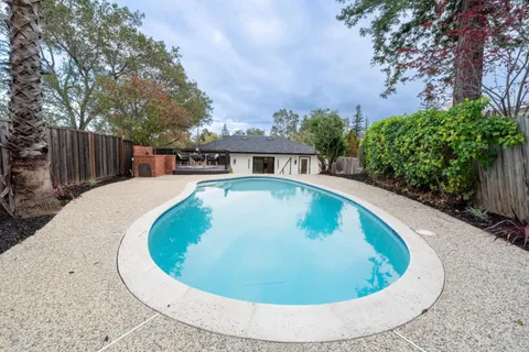 $3,299,000 | 17293 Sereno Court, Monte Sereno, CA 95030