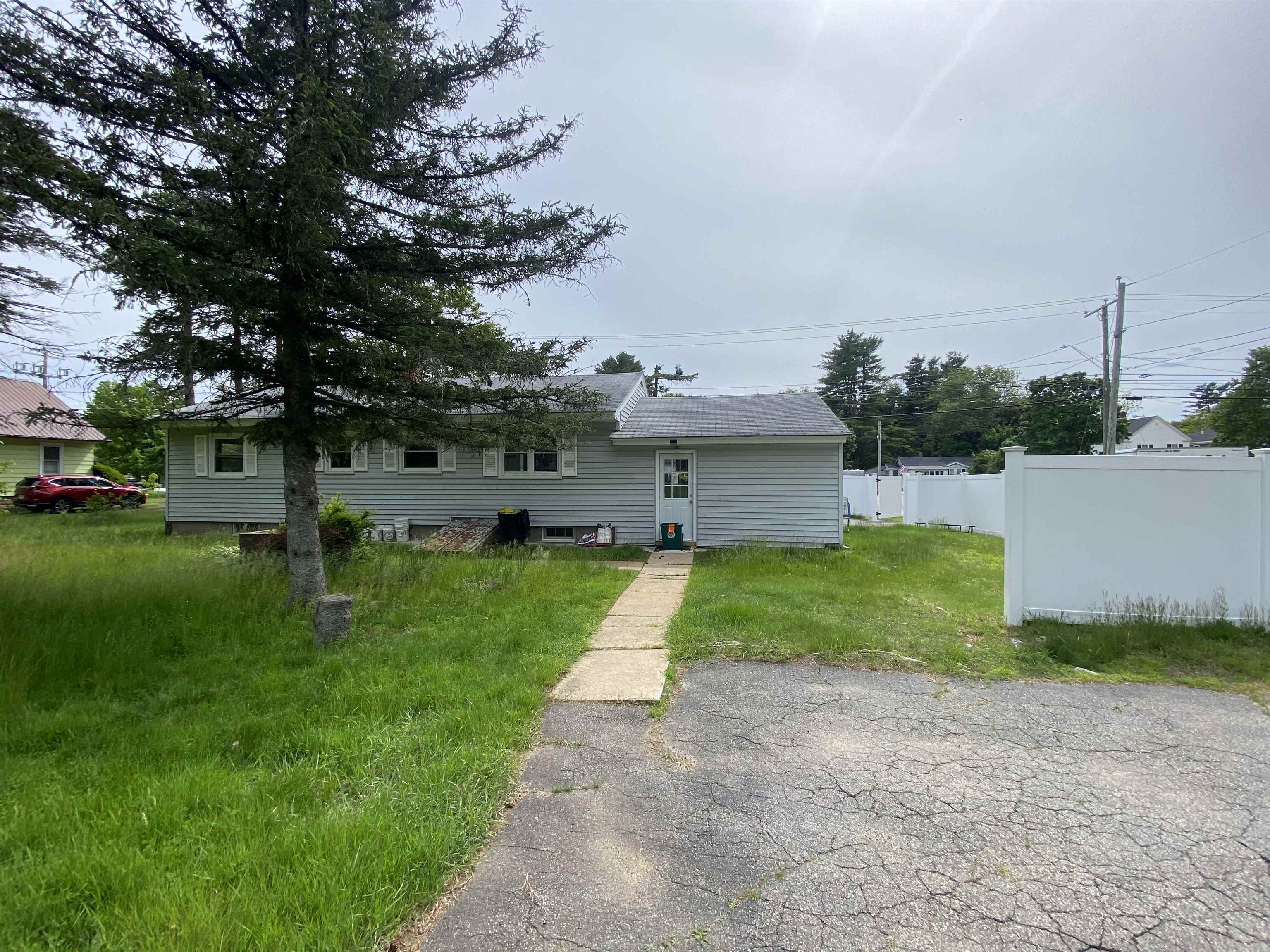 21 New Rochester Road Dover, NH 03820 - Photo 4 of 4