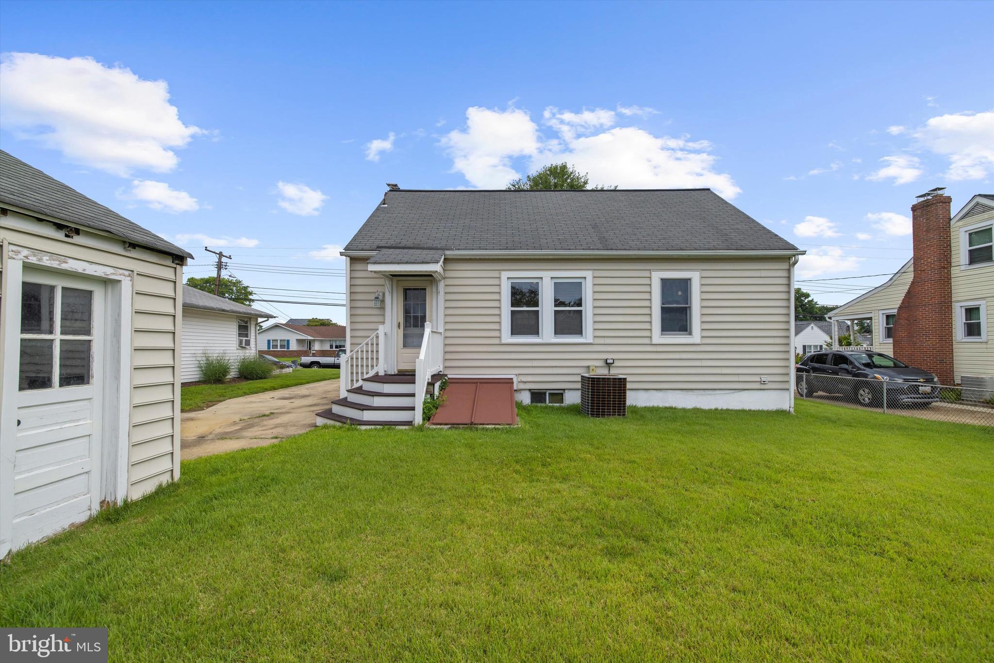 8464 Geneva Road Pasadena, MD 21122 - Photo 35 of 59