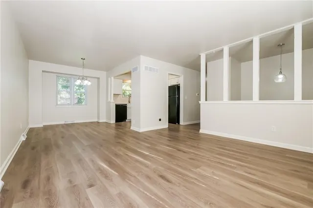 $2,230 | 5120 Goodman Lane, Mission, KS 66202