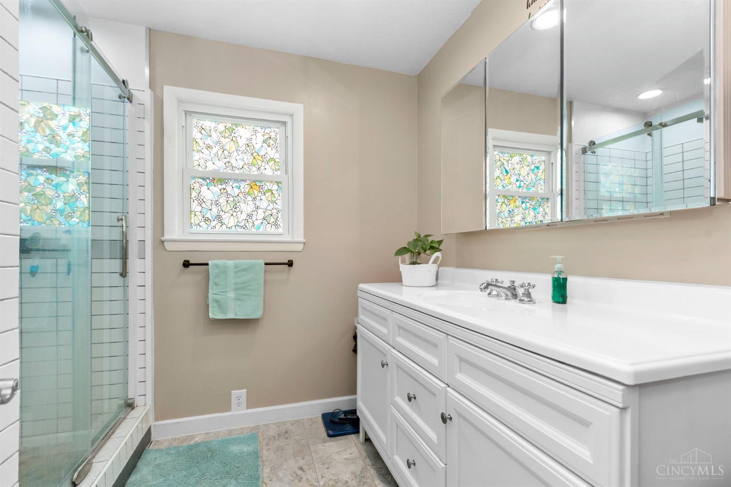 1725 Friendship Road Aberdeen, OH 45101 - Photo 20 of 34 Gallery Image 20